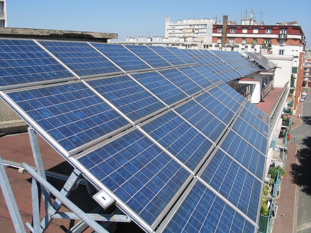 Instalación de placas solares en comunidades de vecinos
